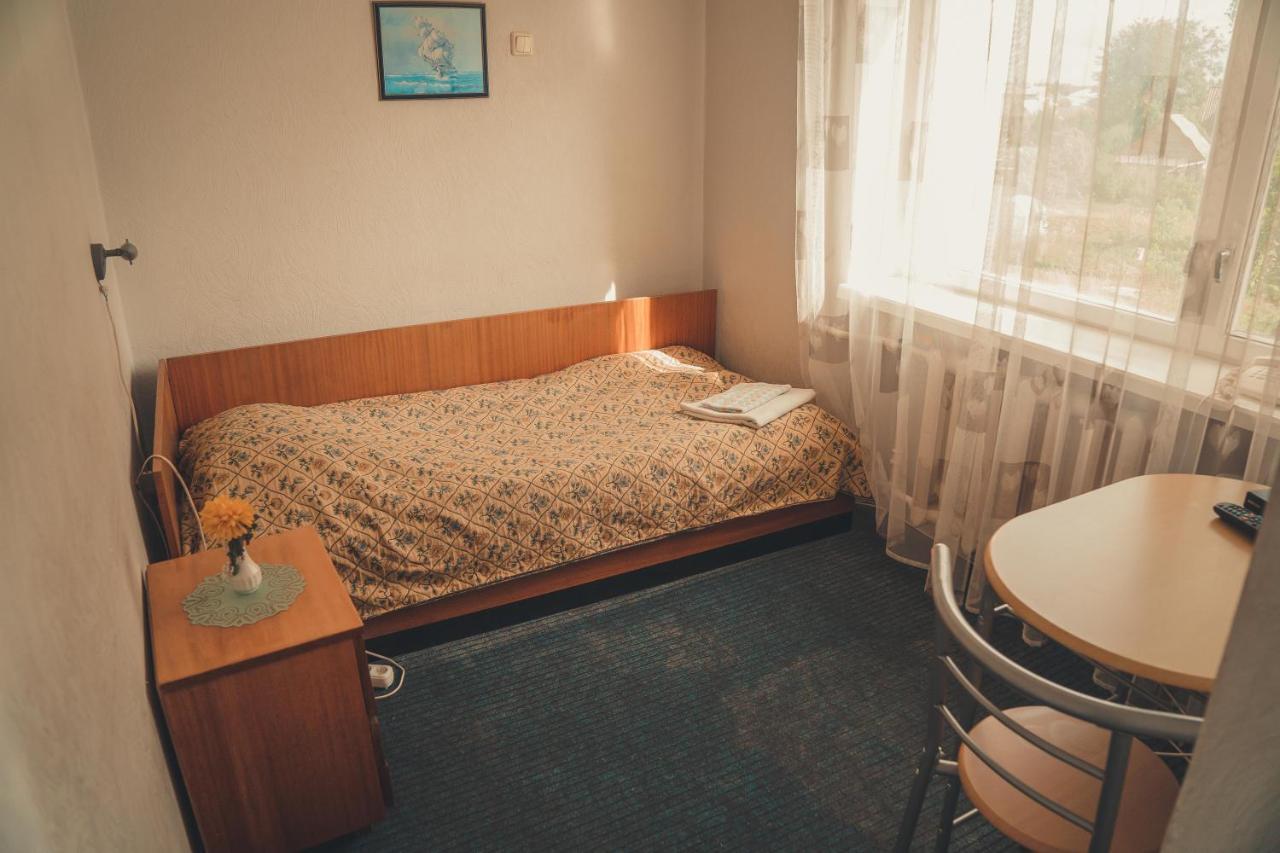 Hotell Paeaesuke Jõhvi エクステリア 写真