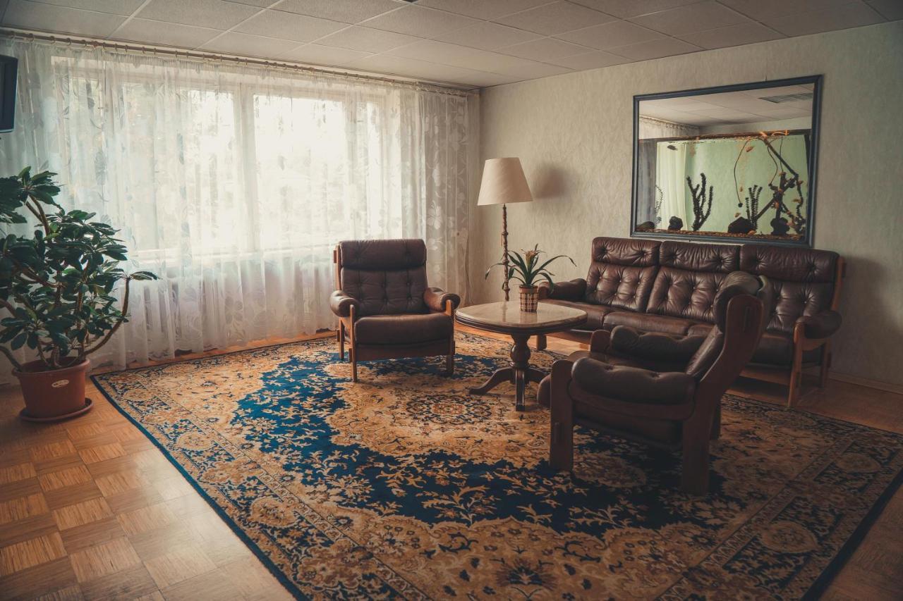 Hotell Paeaesuke Jõhvi エクステリア 写真
