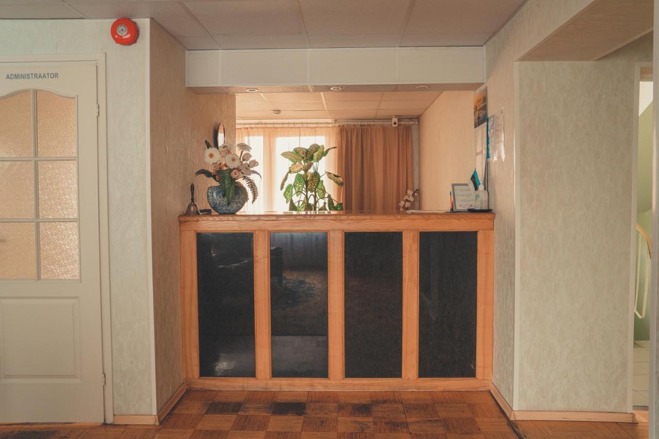 Hotell Paeaesuke Jõhvi エクステリア 写真