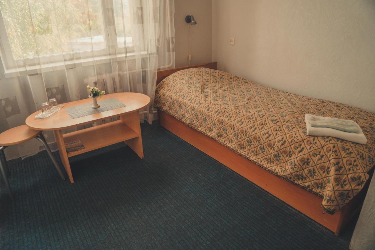 Hotell Paeaesuke Jõhvi エクステリア 写真