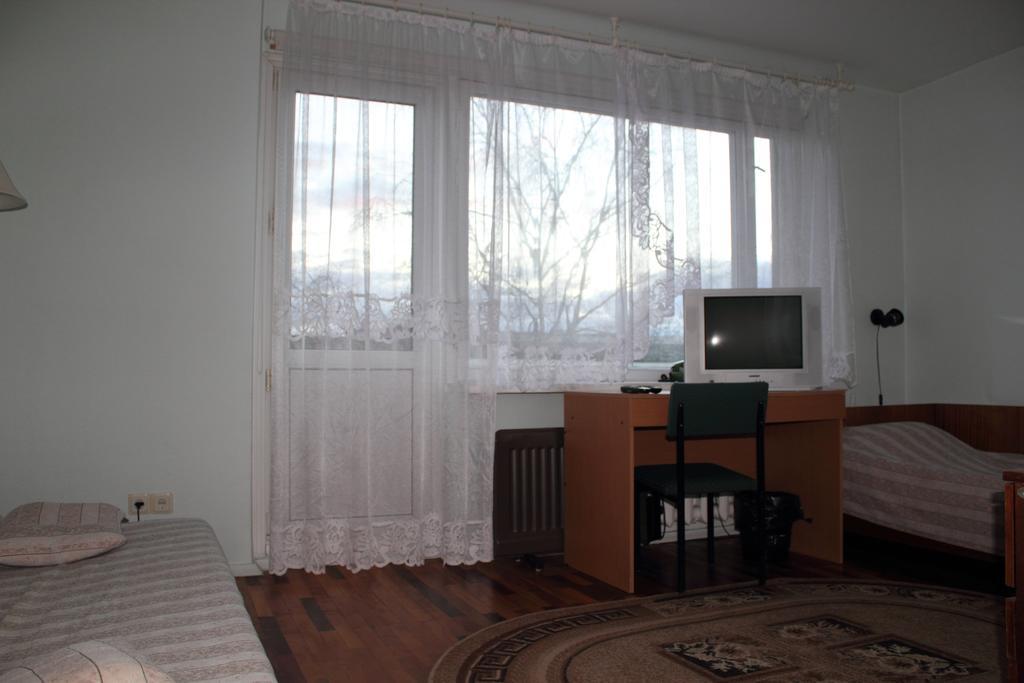 Hotell Paeaesuke Jõhvi エクステリア 写真